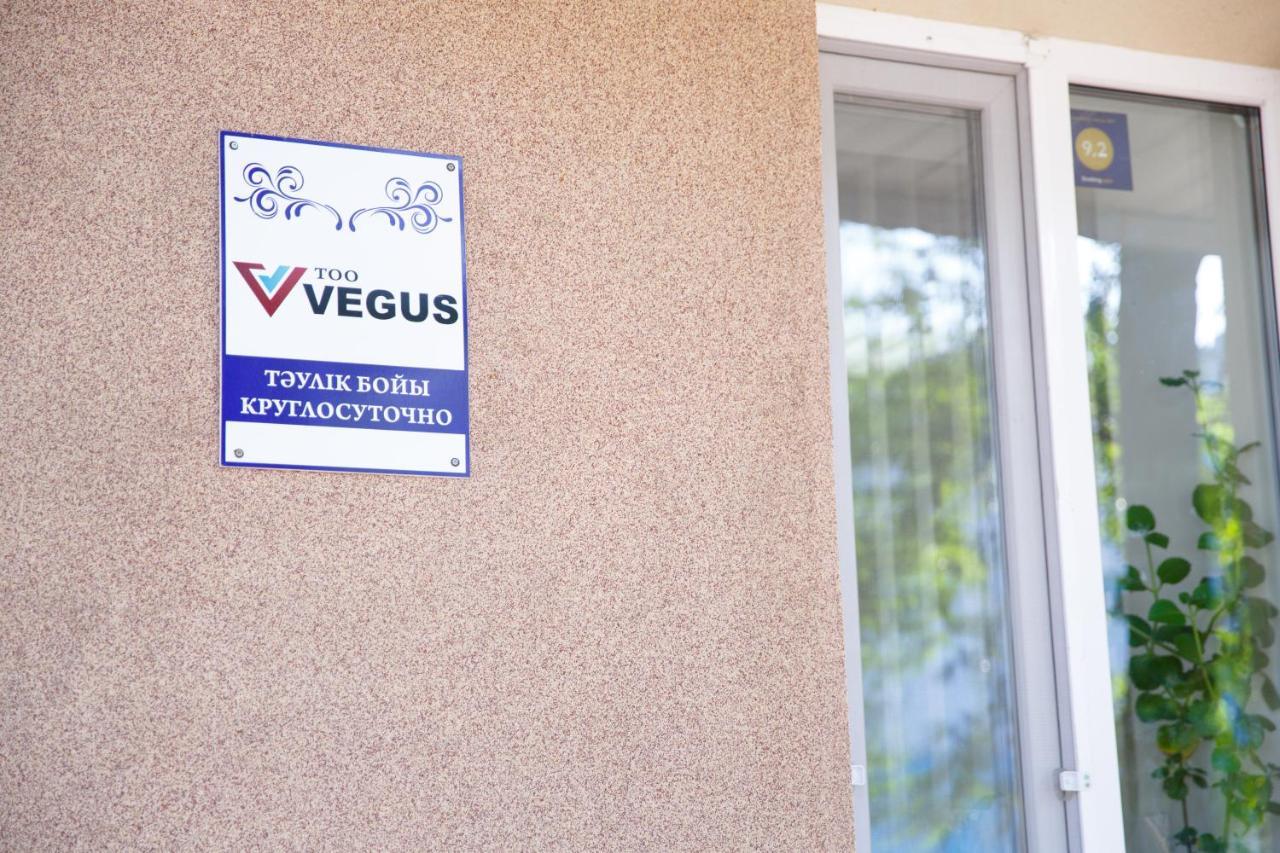 Apart-Hotel Vegus Uralszk Kültér fotó