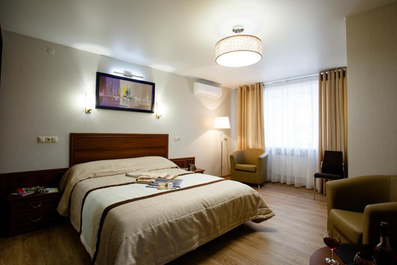 Apart-Hotel Vegus Uralszk Kültér fotó